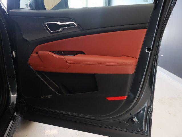 new 2025 Kia Sportage Hybrid car, priced at $38,646