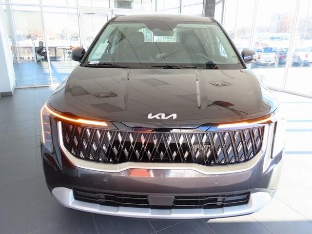 new 2025 Kia Carnival Hybrid car, priced at $42,160