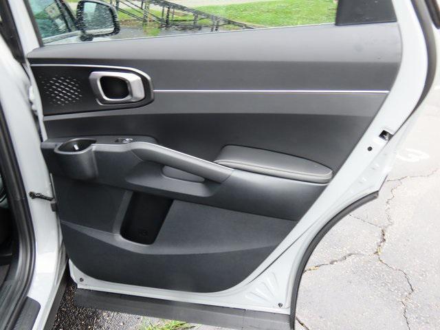 new 2025 Kia Sorento car, priced at $36,731