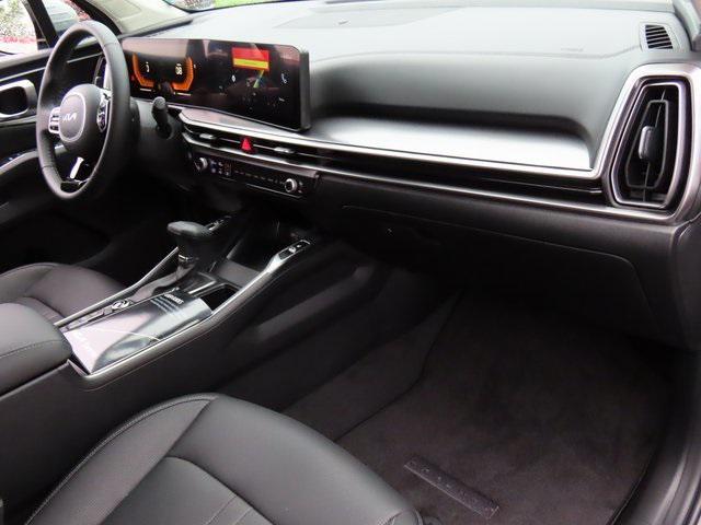new 2025 Kia Sorento car, priced at $36,731