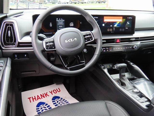 new 2025 Kia Sorento car, priced at $36,731