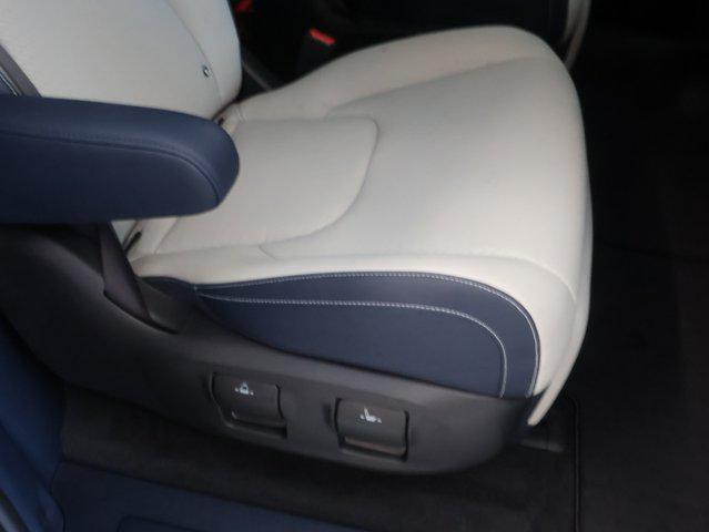 new 2025 Kia Carnival Hybrid car, priced at $52,139