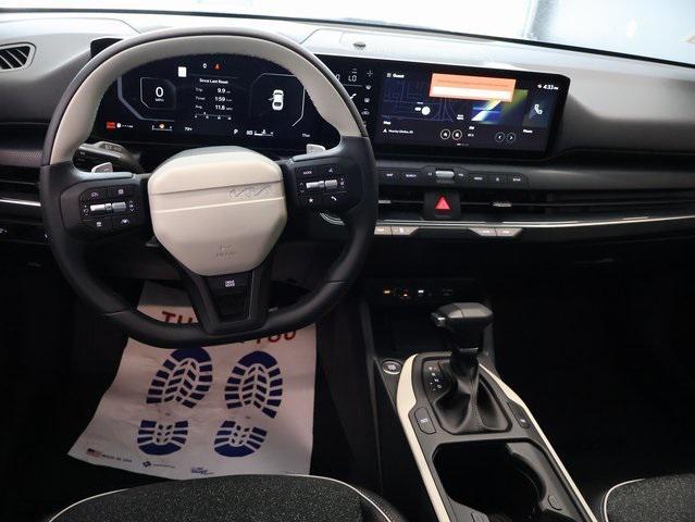 new 2025 Kia K4 car, priced at $24,574