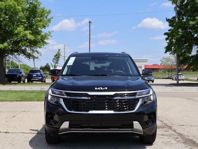 new 2025 Kia Seltos car, priced at $28,195