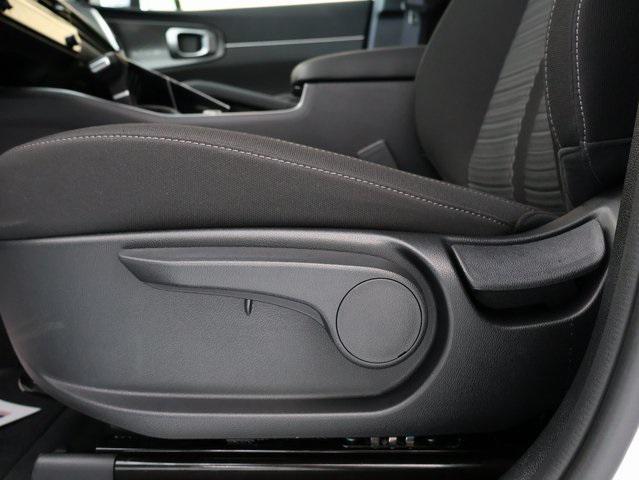 new 2025 Kia Sorento car, priced at $32,531