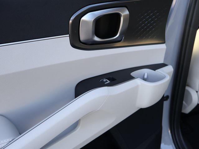 new 2025 Kia Sorento car, priced at $36,411
