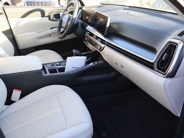 new 2025 Kia Sorento car, priced at $36,411