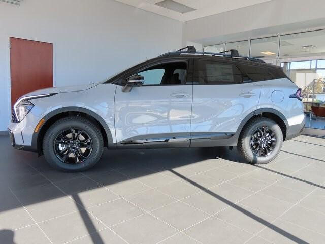 new 2025 Kia Sportage car, priced at $40,455