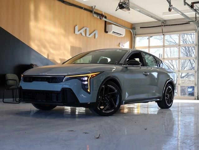 new 2025 Kia K4 car, priced at $27,005