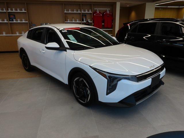 new 2025 Kia K4 car, priced at $23,263