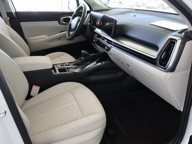 new 2025 Kia Sorento car, priced at $36,161