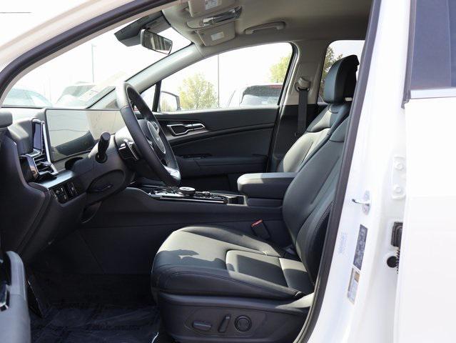 new 2025 Kia Sportage Hybrid car, priced at $33,711