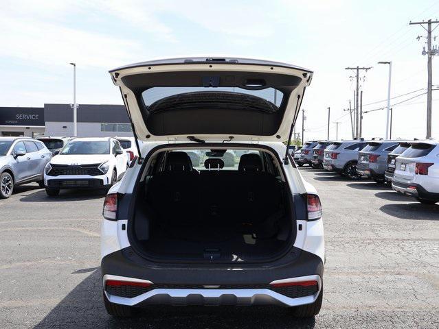 new 2025 Kia Sportage Hybrid car, priced at $33,711