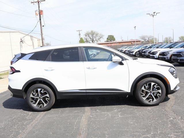 new 2025 Kia Sportage Hybrid car, priced at $33,711