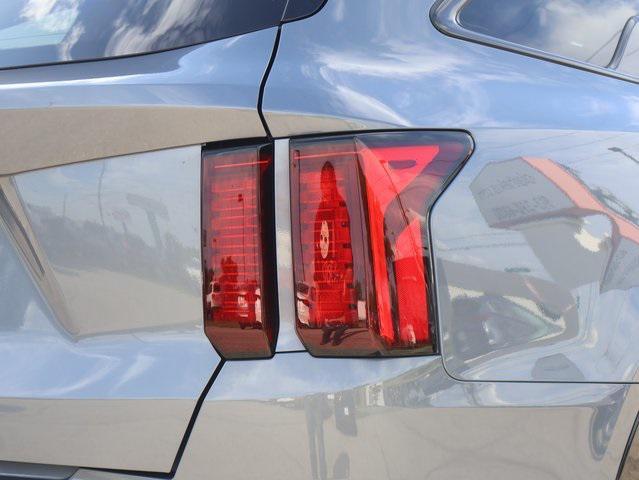 used 2023 Kia Sorento car, priced at $27,988