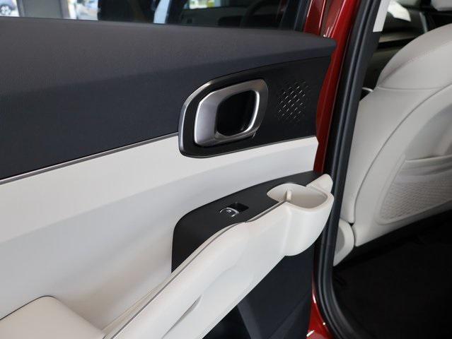 new 2025 Kia Sorento car, priced at $38,241