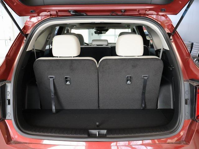new 2025 Kia Sorento car, priced at $38,241