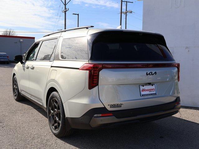 new 2025 Kia Carnival car, priced at $53,985