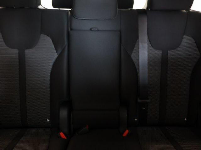 new 2025 Kia Sorento car, priced at $32,036