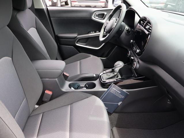 new 2025 Kia Soul car, priced at $24,107