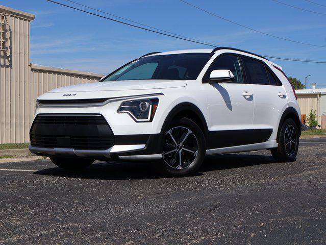 new 2025 Kia Niro car, priced at $29,661