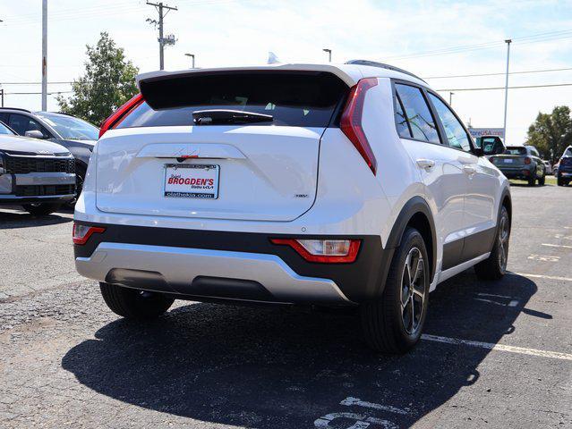 new 2025 Kia Niro car, priced at $29,661