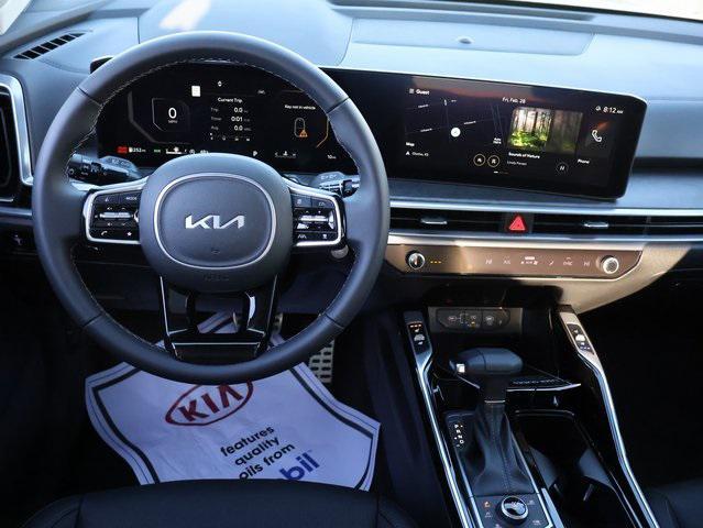 new 2025 Kia Sorento car, priced at $42,246