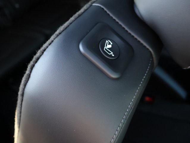 new 2025 Kia Sorento car, priced at $42,246