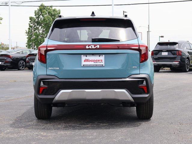 new 2025 Kia Seltos car, priced at $28,201