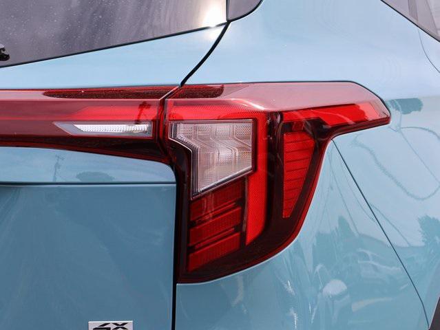 new 2025 Kia Seltos car, priced at $28,201