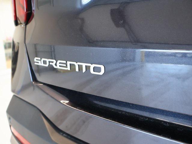 new 2025 Kia Sorento car, priced at $35,916