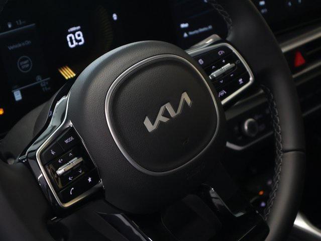 new 2025 Kia Sorento car, priced at $35,916