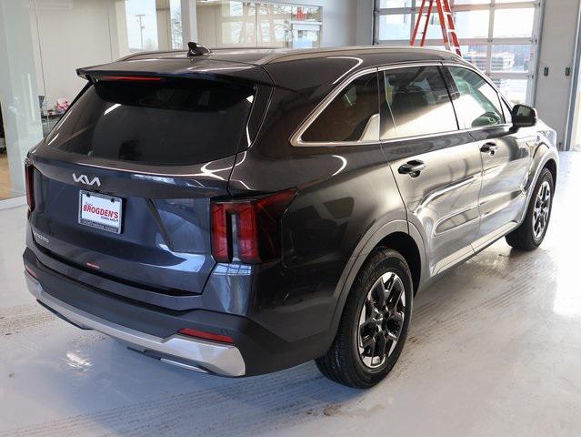 new 2025 Kia Sorento car, priced at $35,916