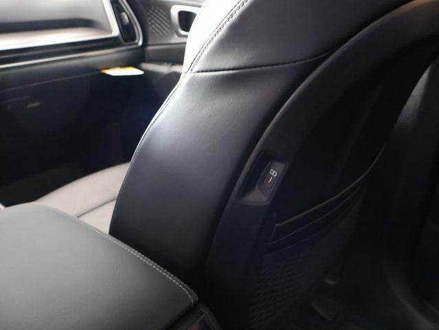 new 2025 Kia Sorento car, priced at $35,916