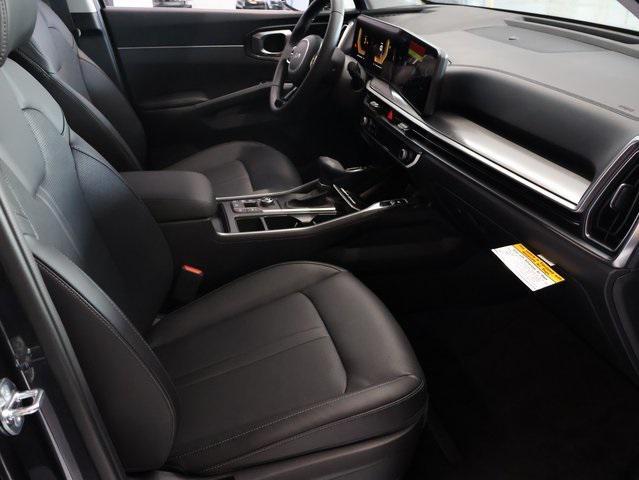 new 2025 Kia Sorento car, priced at $35,916