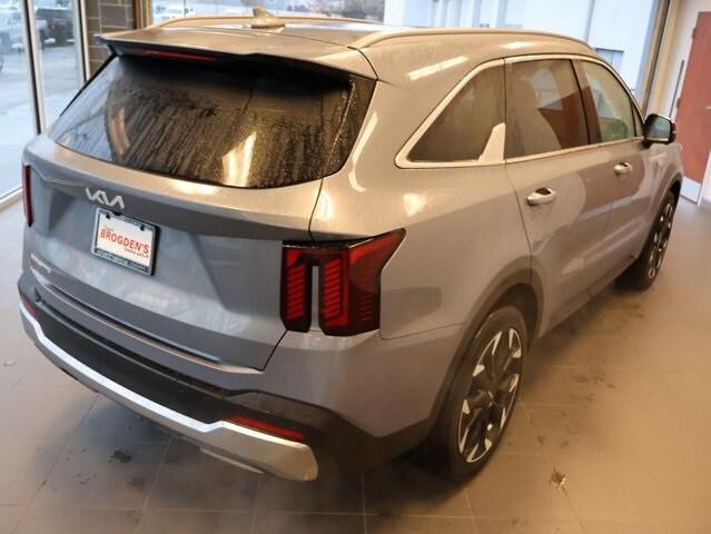 new 2025 Kia Sorento car, priced at $43,365