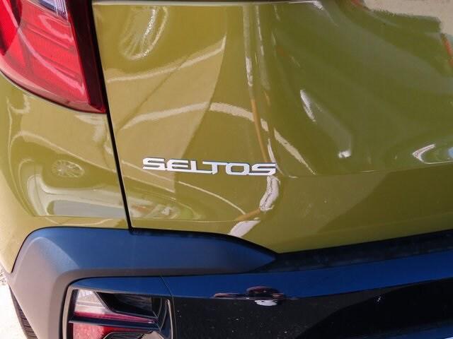 new 2024 Kia Seltos car, priced at $32,245