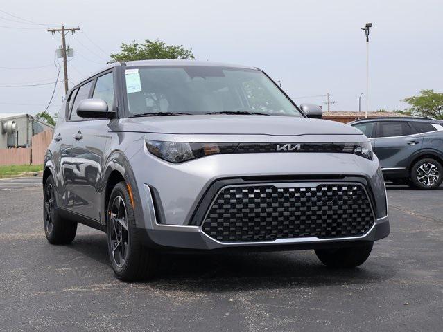 new 2025 Kia Soul car, priced at $25,533