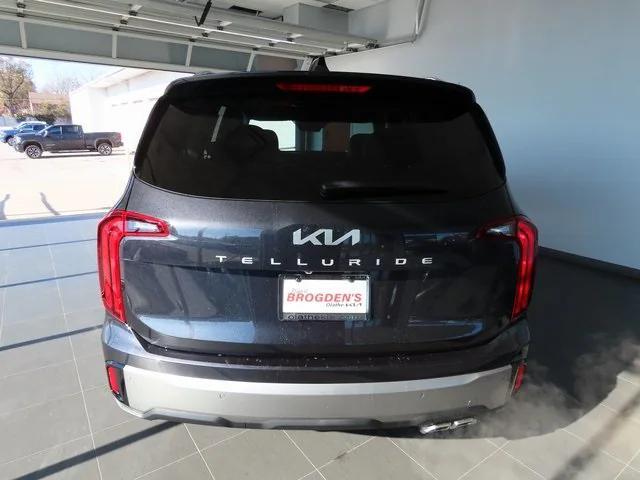 new 2025 Kia Telluride car, priced at $41,060