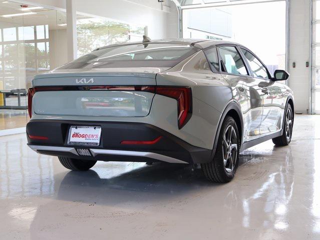 new 2025 Kia K4 car, priced at $23,665