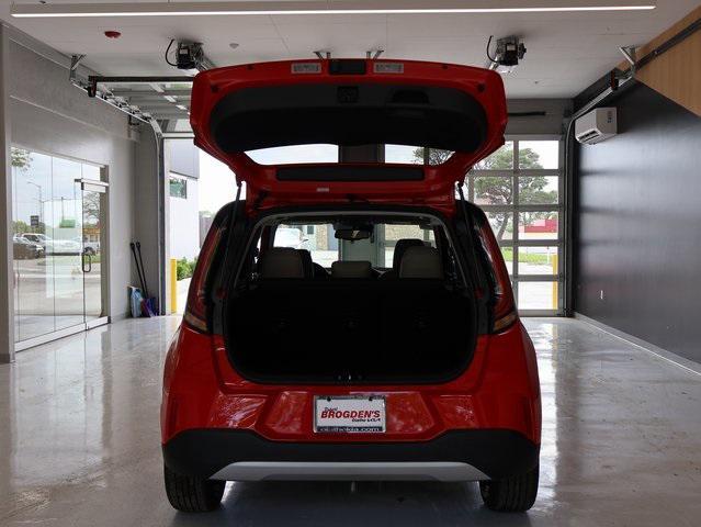 new 2025 Kia Soul car, priced at $25,533