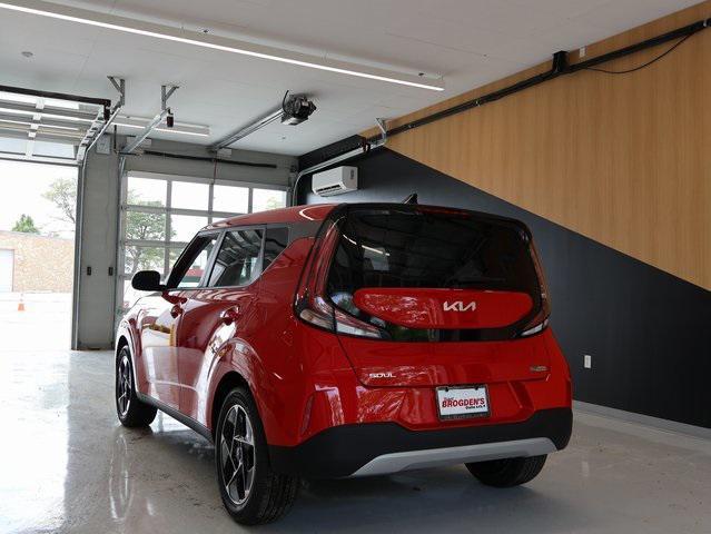 new 2025 Kia Soul car, priced at $25,533