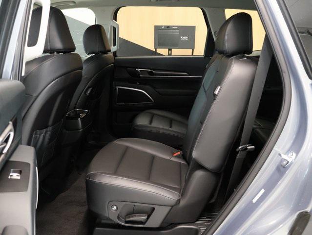new 2025 Kia Telluride car, priced at $42,786