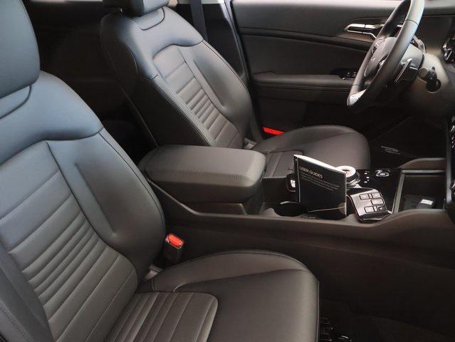 new 2025 Kia Sportage Hybrid car, priced at $38,516