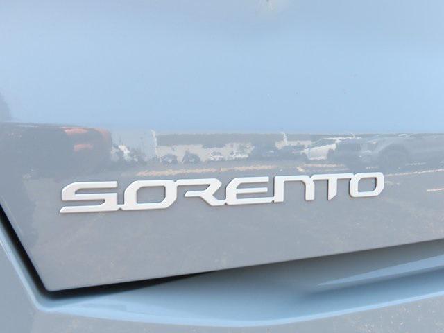 new 2025 Kia Sorento car, priced at $39,281