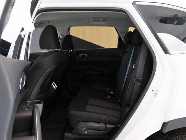 new 2025 Kia Sorento car, priced at $32,531