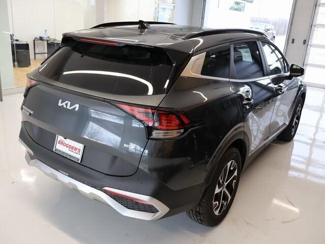 new 2025 Kia Sportage Hybrid car, priced at $35,835