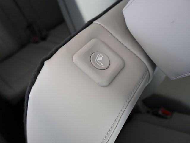 new 2025 Kia Sorento car, priced at $35,891