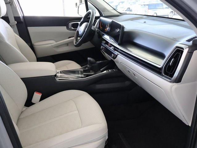 new 2025 Kia Sorento car, priced at $35,891