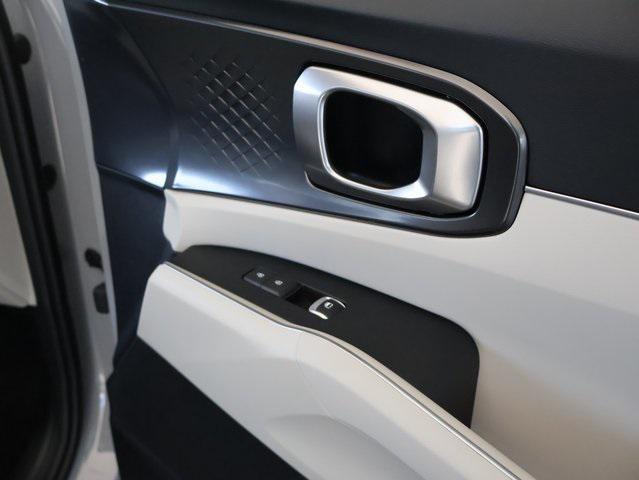 new 2025 Kia Sorento car, priced at $35,891